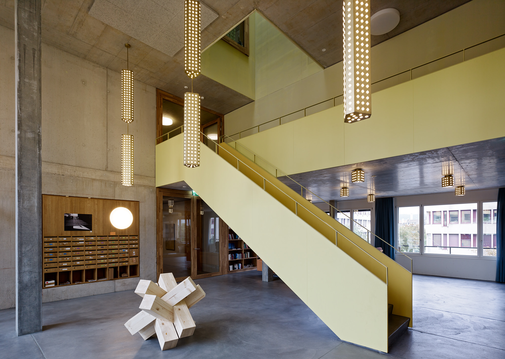 E14520 Alpa 045732p SCREEN